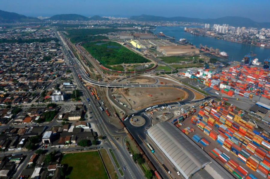 Sindicatos recusam greve