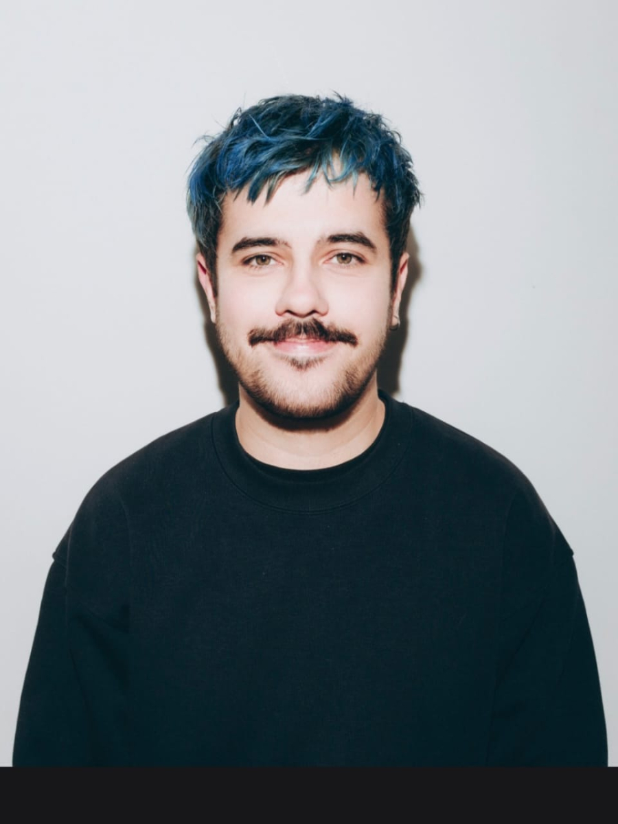 O artista Lucas Sales